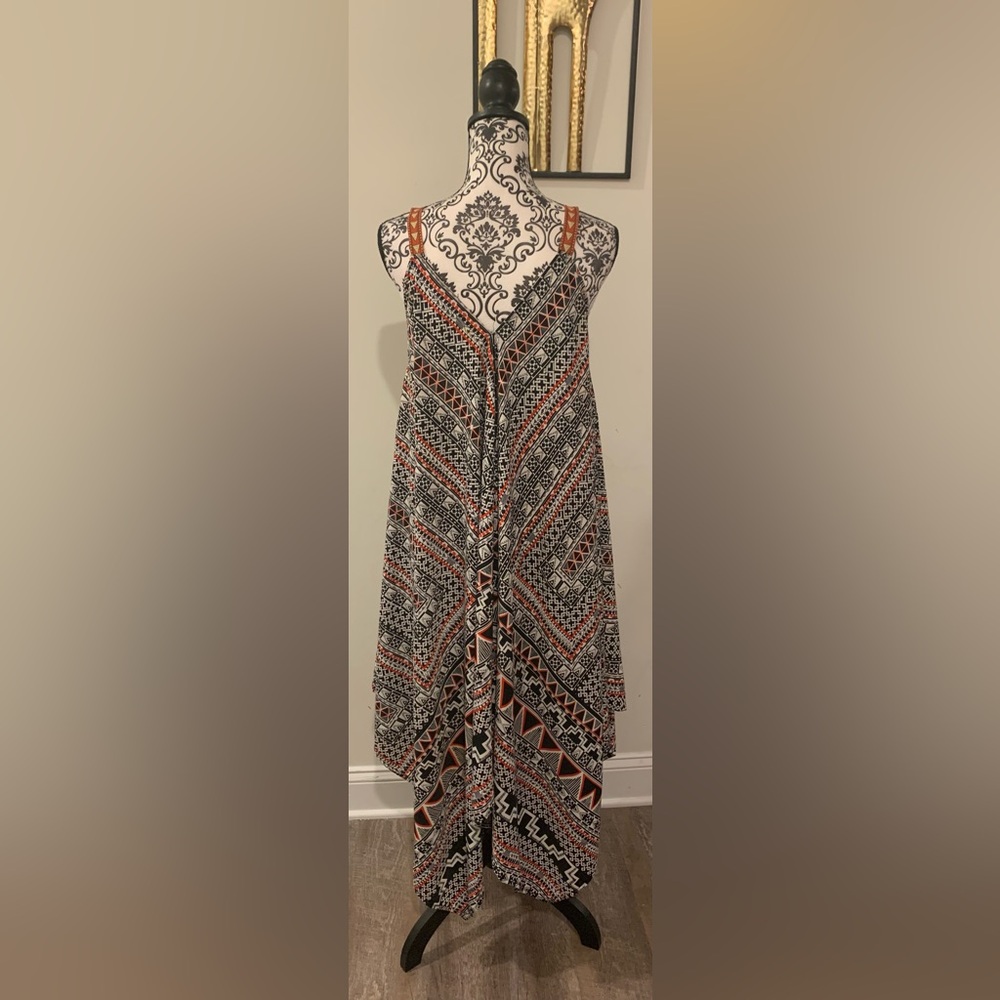 Bella Moda V Neck Coverup - Picture 7 of 10
